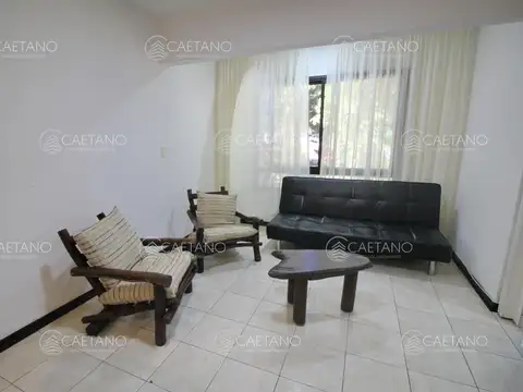 Alquilo apartamento anual, 1 dormitorio y garaje, cerca shopping, Punta del Este