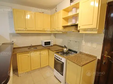 Alquilo apartamento anual, 1 dormitorio y garaje, cerca shopping, Punta del Este