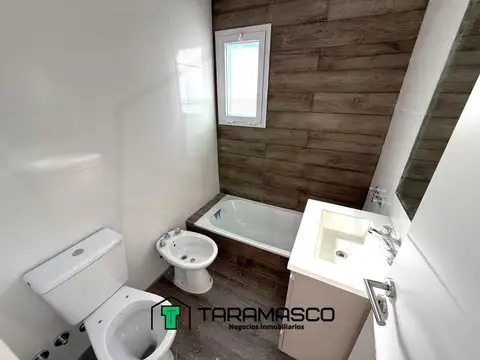 Depto Tipo Casa 3 ambientes con 1 baño