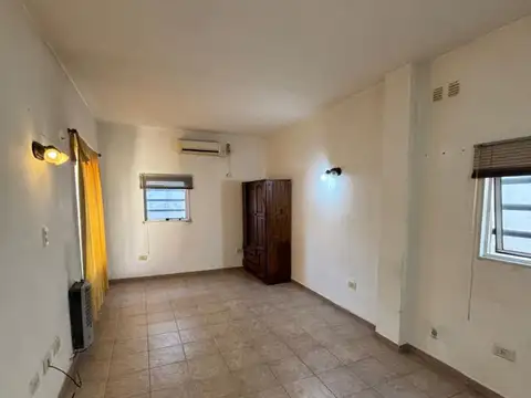 Departamento en Alquiler en Haedo, $ 400.000