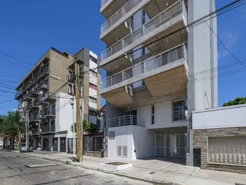 Azucena Villaflor 100