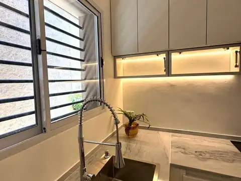 Depto Tipo Casa en Venta de 2 ambientes