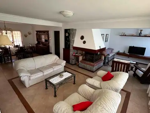 Casa en Alquiler Temporal de 5 dormitorios