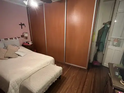 Depto Tipo Casa en Venta con 2 cocheras