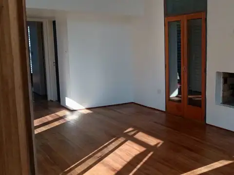 Casa en Alquiler de 1 dormitorio