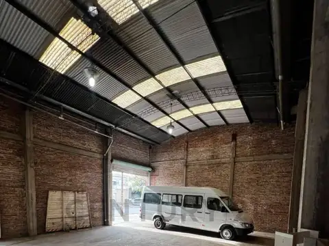 Lisandro de la torre 1500, Piso 0