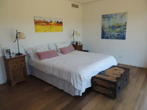 Casa en Alquiler Temporal en Ayres De Pilar, USD 5.000