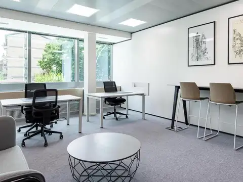 Alquiler de oficina comercial para 4 personas en Asuncion, Artigas.