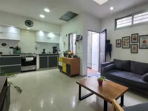 Depto Tipo Casa en Venta 45 años