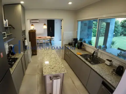 Casa en Venta en La Herradura, USD 470.000