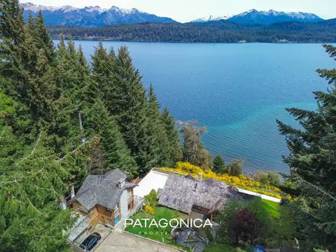 Propiedad en Península Manzano con costa de lago sobre Lago Nahuel Huapi, UNICA!