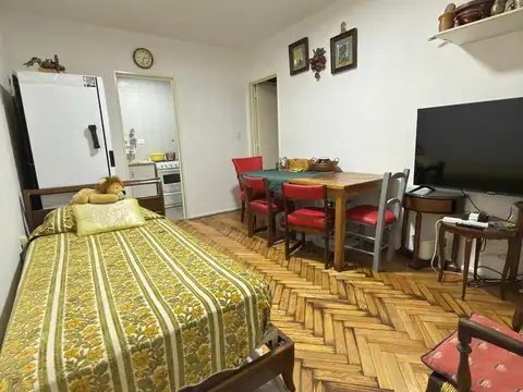 Depto Tipo Casa en Venta de 2 ambientes