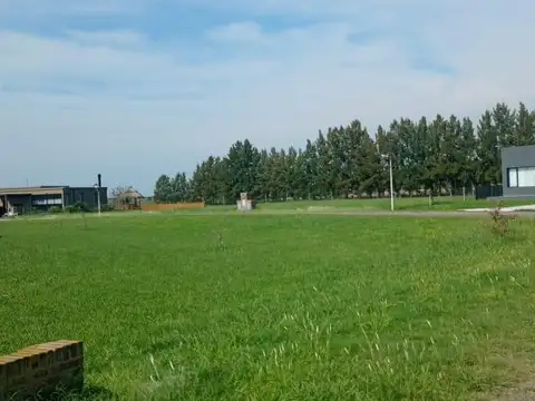 Terreno en Venta en Las Calandrias, USD 27.000