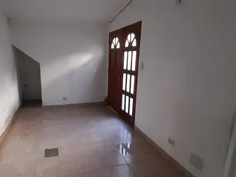 Depto Tipo Casa en Venta al Este