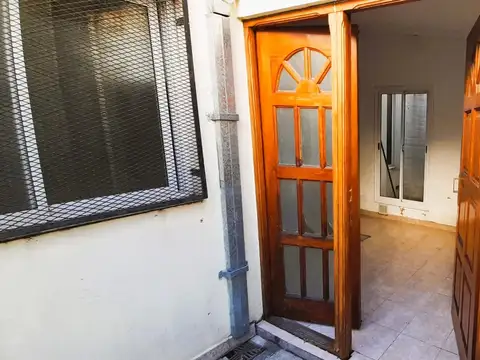 Depto Tipo Casa 3 ambientes con 1 baño