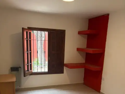 Venta casa en housing 2 dorm jardin claret