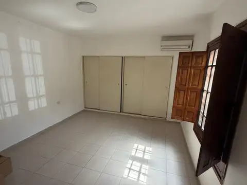 De los Extremeños 5100