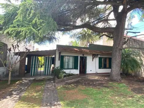 Casa en venta en Villa Buide, ideal emprendimiento