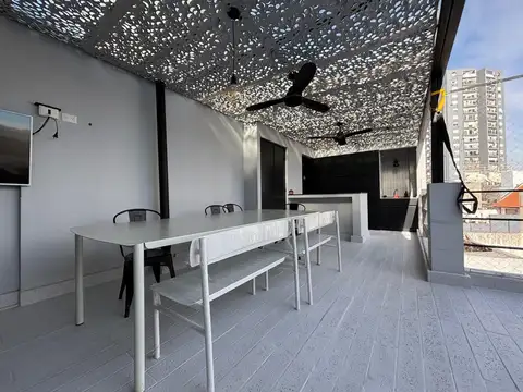 Depto Tipo Casa en Venta de 5 ambientes