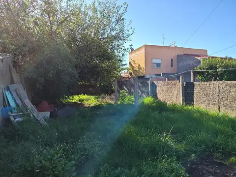 Terreno en Venta 30  mts Fondo