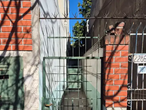 Depto Tipo Casa en Alquiler de 3 ambientes