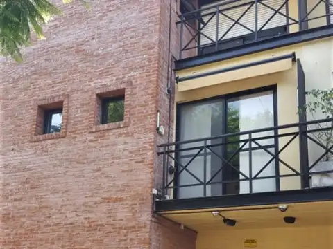 Depto Tipo Casa en Venta de 4 ambientes