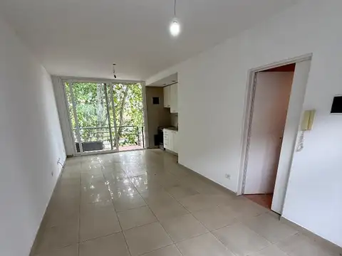 Departamento en Alquiler en Villa Santa Rita, $ 450.000