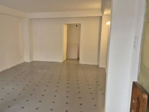 Local en Alquiler en Zona Centro, $ 2.500.000