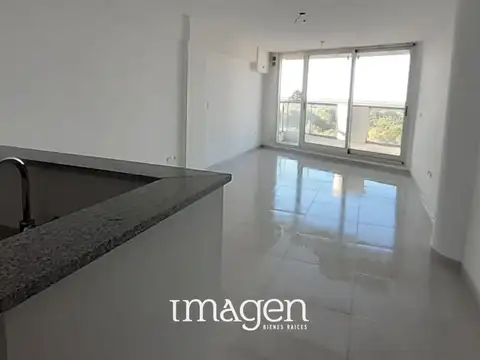 Avenida Wheelwright 1700, Piso 4