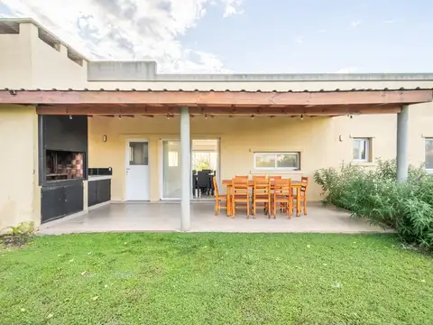 Casa en Venta en Manzanares Chico, USD 175.000