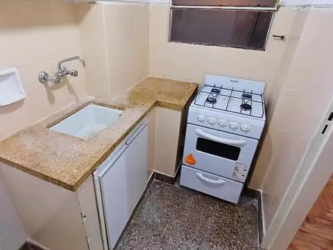 Departamento 2 ambientes con 1 baño