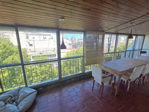 Blanco Encalada al 2400