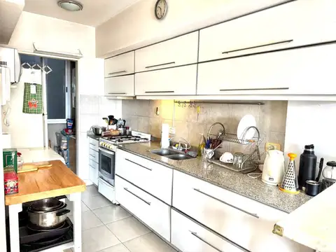 Departamento 3 ambientes con 2 baños