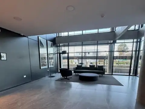 Oficina en Alquiler en Zona Centro, USD 645