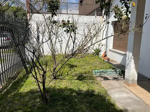 Casa en Venta en Martinez, USD 179.900