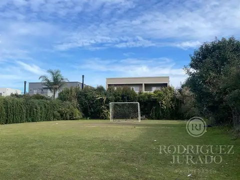 Lote en venta Alvear de Benavidez