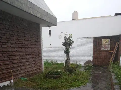 Depto Tipo Casa en Venta de 6 ambientes