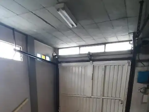 Depto Tipo Casa en Venta con 1 cocheras