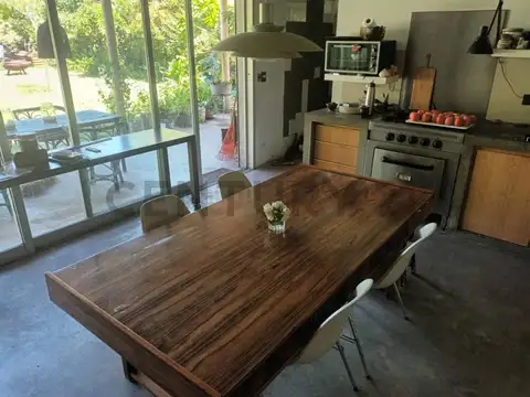 Casa 5 Ambientes con pileta y parque – La Bota Benavidez