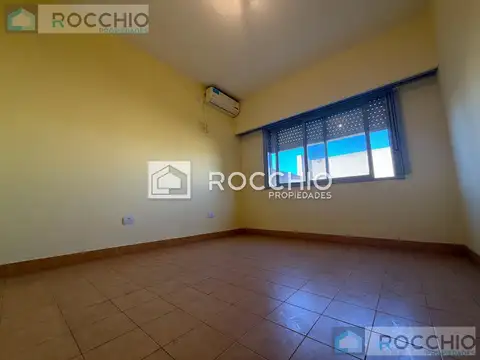 Depto Tipo Casa en Venta 50 años