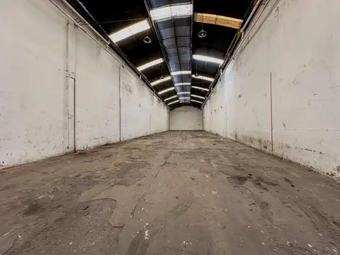 Galpon en Alquiler en Pompeya, $ 3.900.000