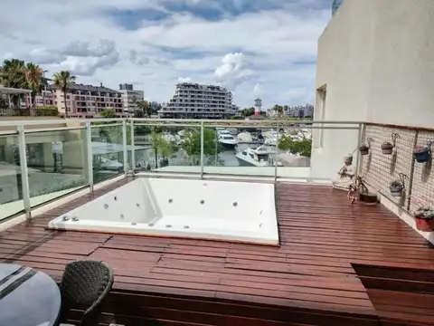 Boulevard Del Mirador 500