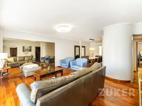 Departamento Dúplex de 4 Ambientes en Venta en Belgrano con Cochera Fija