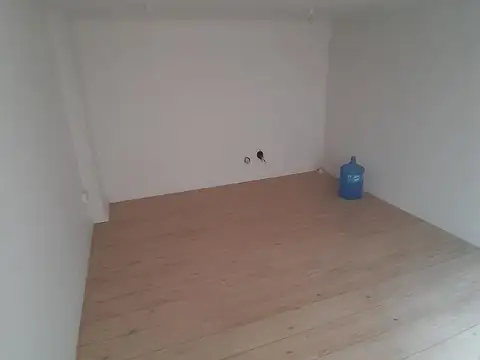 Oficina en Alquiler 71 años