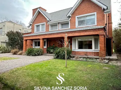 CASA EN VENTA 6 AMBIENTES EN LOS CARDALES COUNTRY CLUB