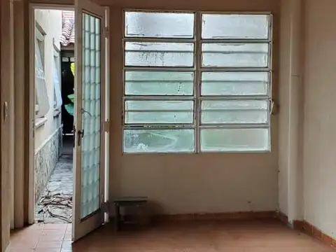 CASA EN VENTA - 3 Ambt.