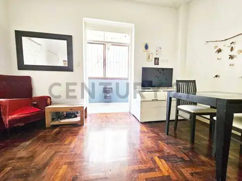 Dr Juan Felipe Aranguren 800, Piso 1