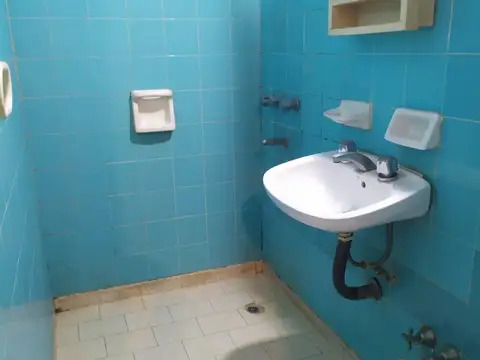 Monoambiente al frente en Alquiler en Olivos | Apto profesional