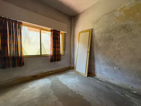 Casa 3 ambientes en venta - Caseros - PARQUE LIBRE