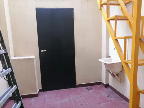 Otamendi y Avellaneda, 2 dor 2 baños aceptan mascota Terraza